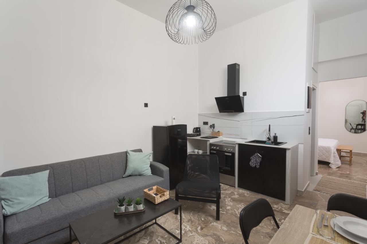 K Studios Каламата Экстерьер фото